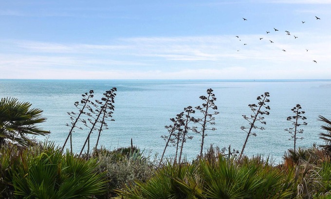 Roseto Capo Spulico House | Enjoy the coastal region of Roseto Capo Spulico in this practical vacation home.