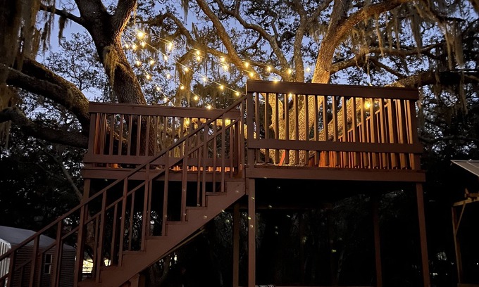 Fedhaven Cabin | Enjoy the sounds of nature when you stay in this unique place.n