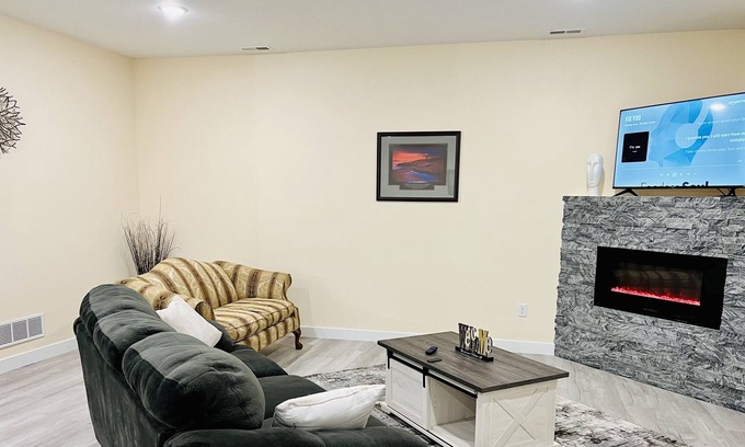 Ward County House | Enjoy the stay in The Minot Getaway.