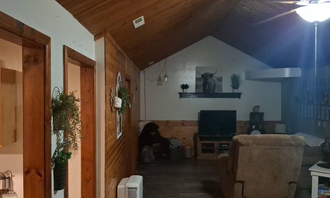 Danville House | Enjoyable barn with AC in charming Danville