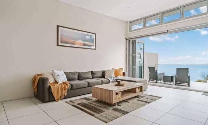 Hyams Beach House | Entice at Hyams - pet-friendly