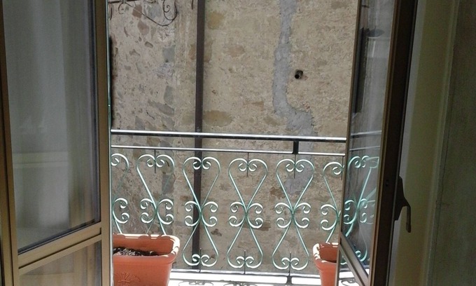 Gualdo Cattaneo House | Entire private house away from tourists in a small Italian town