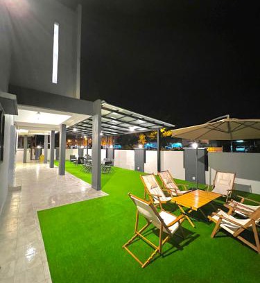 Sitiawan Apartment | Entire Vacation Home with landscape garden