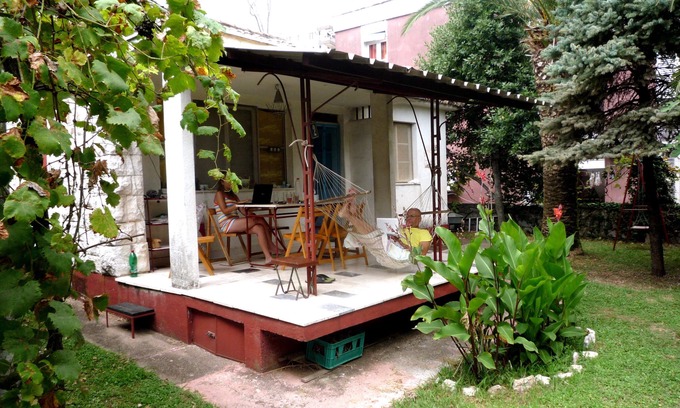 Gospostina House | Entire Vintage Summer House & Garden & Parking Budva Center