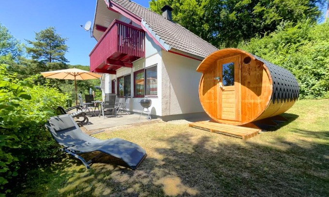 Reimboldshausen House | Entspannung in der Natur mit Seeblick und Sauna - Ferienhaus Felix von Mein-Seepark