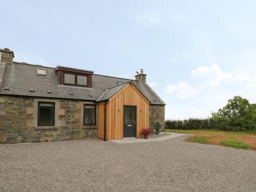 Clochan House | Enzie Station Cottage