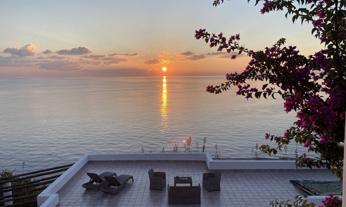 Lipari Villa | Eolian Villa "Mare" - Floating over the sea