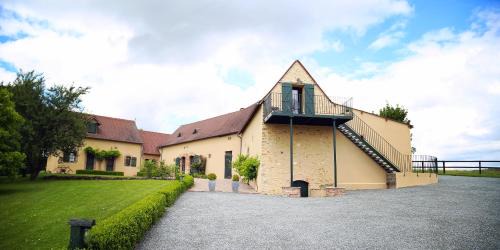 Ecommoy House | equihome