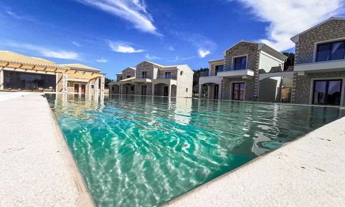 Erikousa Island House | Erikousa Palace Suite 13
