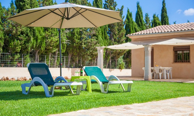 Sencelles House | ES MITJA DAVALL - Villa with private garden in Sencelles. Free WiFi