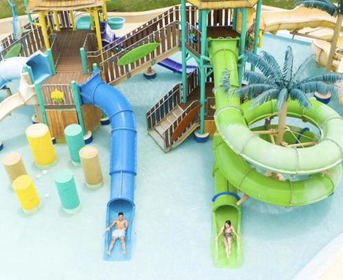 Tumba Vieja Apartment | Escapada familiar playa, toboganes y diversión fuera de la ciudad