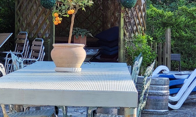 Dorchester House | escape the ordinary - private self catered group holiday stay
