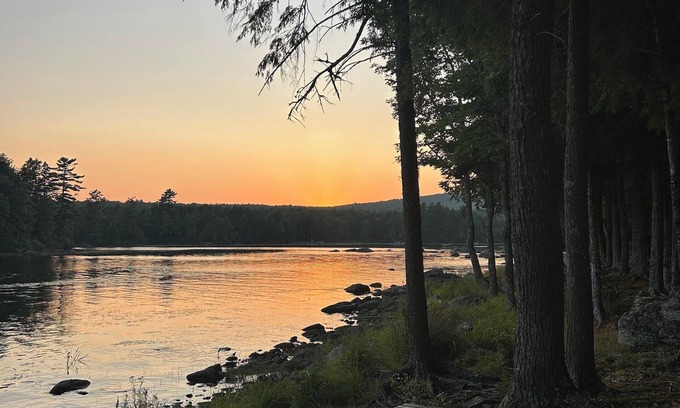Ellsworth Cottage | Escape to Green Lake