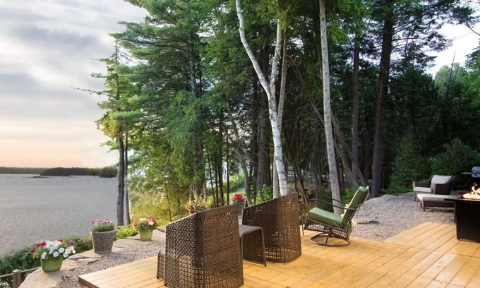 Bath House | Escape to Maine! Enjoy the beauty and solitude!