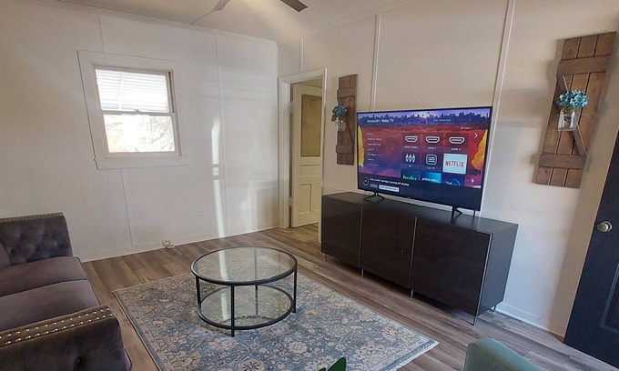 Duncan House | Escape to our newly renovated guest house in Duncan, SC! Enjoy a serene location