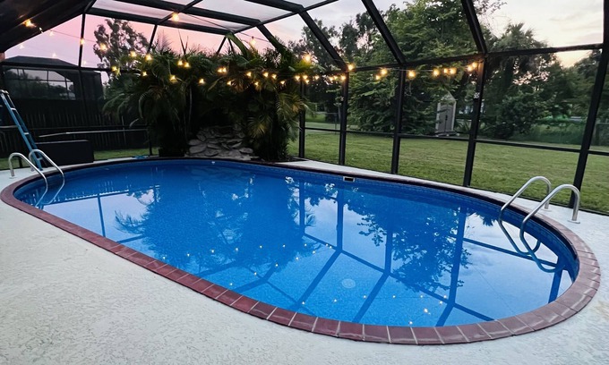 Fort Myers Shores House | Escape to Sunshine Bliss: Unwind in our Stunning Retreat! With heated pool!