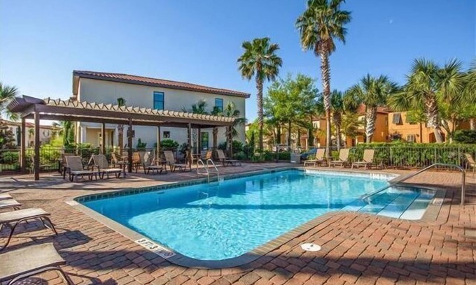 Villa Lago House | Escape to Villa Lago: Sandestin Mediterranean Gem