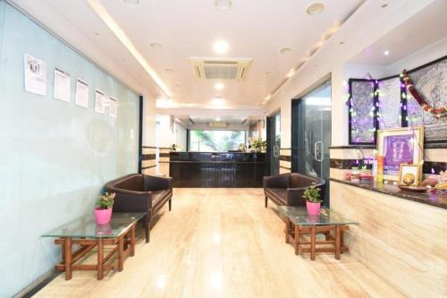 Wakad Hotel | ESTA STAY WAKAD