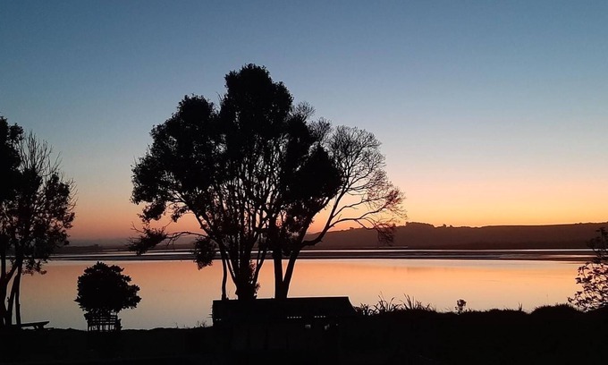 Pukehina House | Estuary Essence with the Best Sunset Views in Town - Great for families!