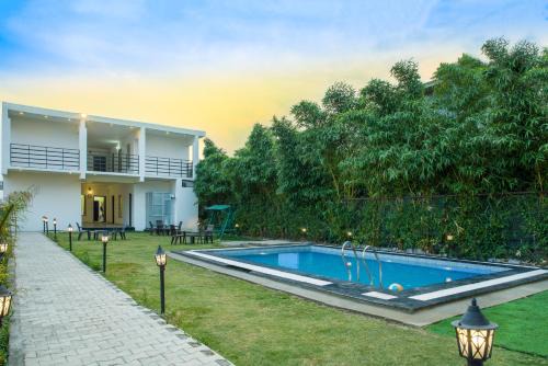Ramnagar Hotel | Evencia Resort