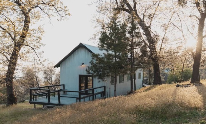Dunlap Cabin | Event venue in nature retreat