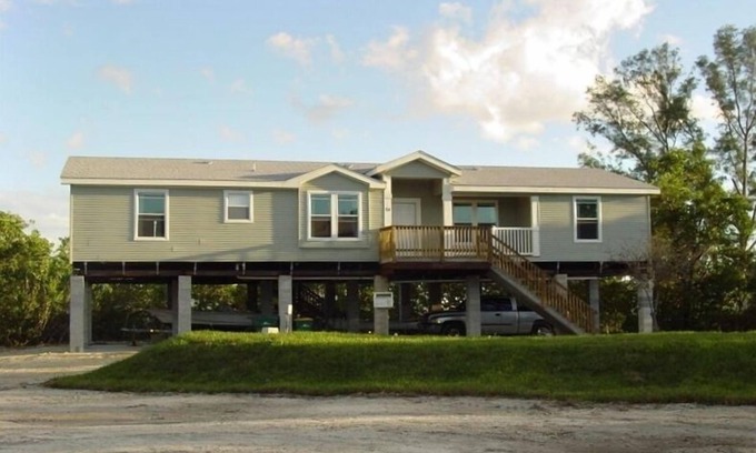 Plantation Island House | Everglades Wilderness Vacation