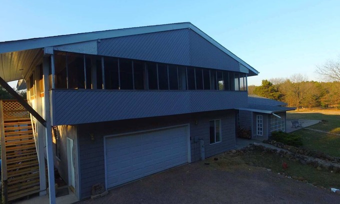 Montello Apartment | Evergreen Farm 20 Acres+Goats, Eggs, Arcade Games