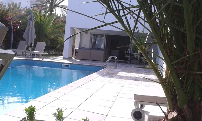 Triffa Villa | Exceptional and Magnificent Prestige Villa Djerba Beach and Tourist Zone