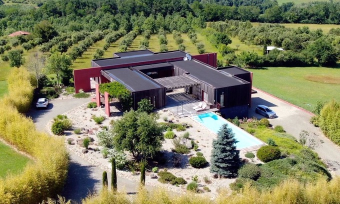 Lusignan-Petit Apartment | Exceptional modern home in rural setting with amazing views - private pool & gym