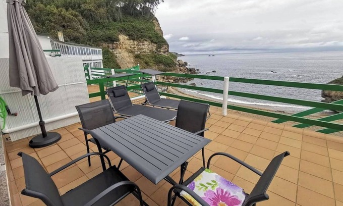 Distrito Rural Este Apartment | Exclusive apartment spectacular terrace overlooking the sea,ideal for couples
