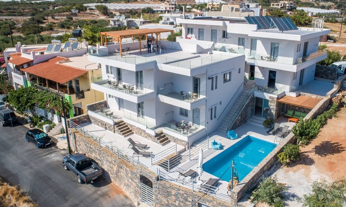 Makry Gialos Apartment | Exclusive holiday studio in a newly built residence