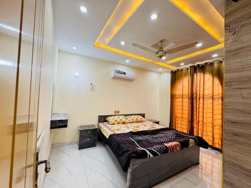 Punjab Apartment | Executive Oasis