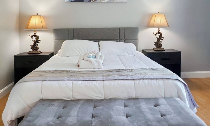 Hybla Valley House | Executive Private Room