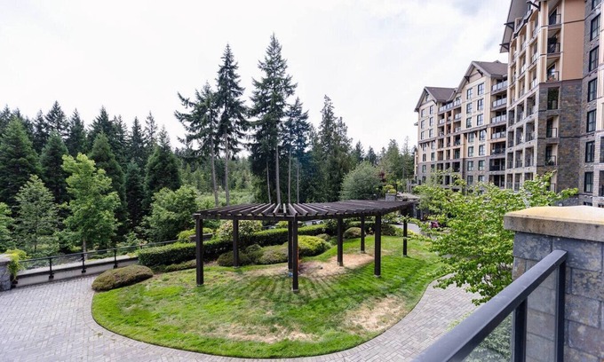 Bear Mountain Resort Apartment | Executive Resort-Style Living in Victoria