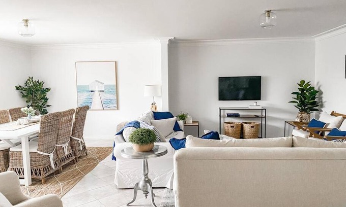 Terrigal Villa | Exhale Terrigal, Stylish & Spacious, 150M to beach