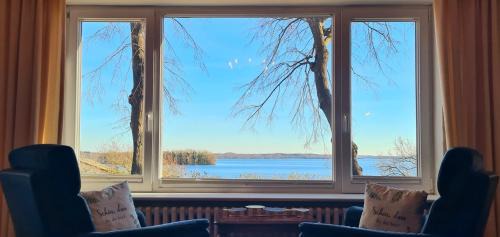 Ploen Apartment | Exklusive Ferienwohnung Strohberg