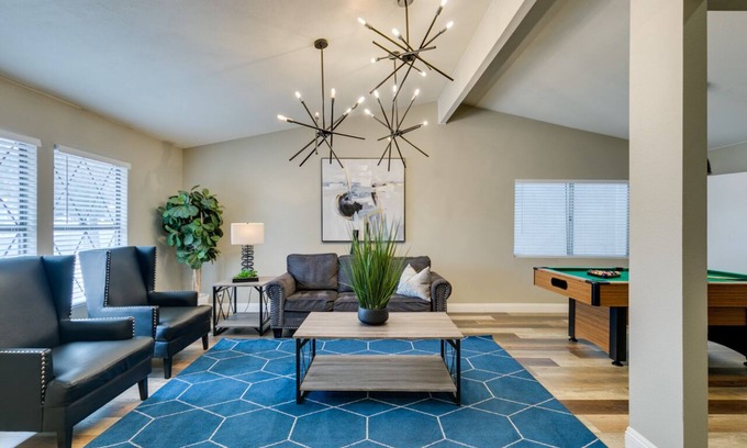 Green Valley North House | Experience luxury in Green Valley, just a hop away from Tropicana