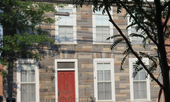 Gettysburg Apartment | 'Experience' The History In Downtown Gettysburg - 1st Floor