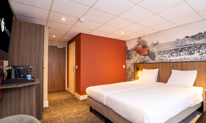Doorwerth House | Explore Arnhem from a Quiet Doorwerth Hotel Retreat by the Woods
