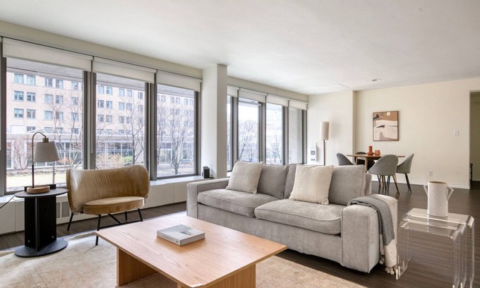Back Bay East Apartment | Exquisite Back Bay 2BR w/Gym & W/D, nr Copley Sq, by Blueground