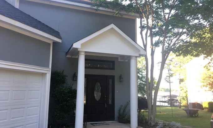 Benton House | Exquisite Lakefront 2 story beautiful Benton house with patio!