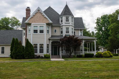 Springfield House | Exquisite Victorian
