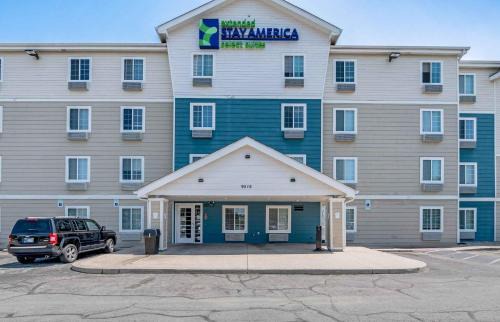 Oakland Hills at Geist Hotel | Extended Stay America Select Suites - Indianapolis - Lawrence