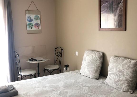 Eyragues Bed & Breakfast | Eyragues suite parentale