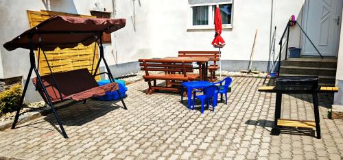 Sarvar Apartment | Ezee Rider Apartmanok