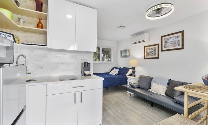 Cypress Point Apartment | Fab Studio Efficiency at Pompano Beach Pointe!
