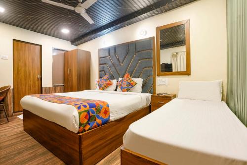 Jogeshwari East Hotel | FabExpress Malali Residency