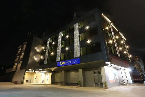 Kismat Nagar Hotel | FabHotel Kamran Residency - Nr LBS Marg