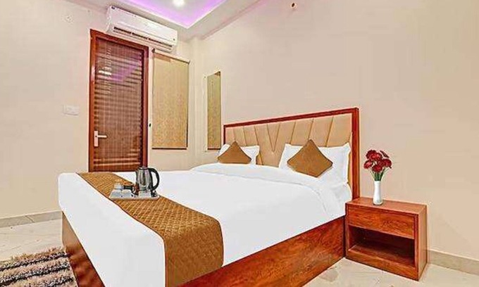 Kalyanpur Hotel | Fabhotel Metro Inn
