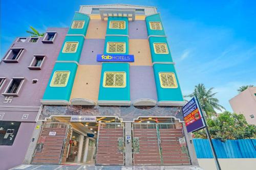 Tambaram Hotel | FabHotel Saravana Shelters Residency - Nr Tambaram Railway Station